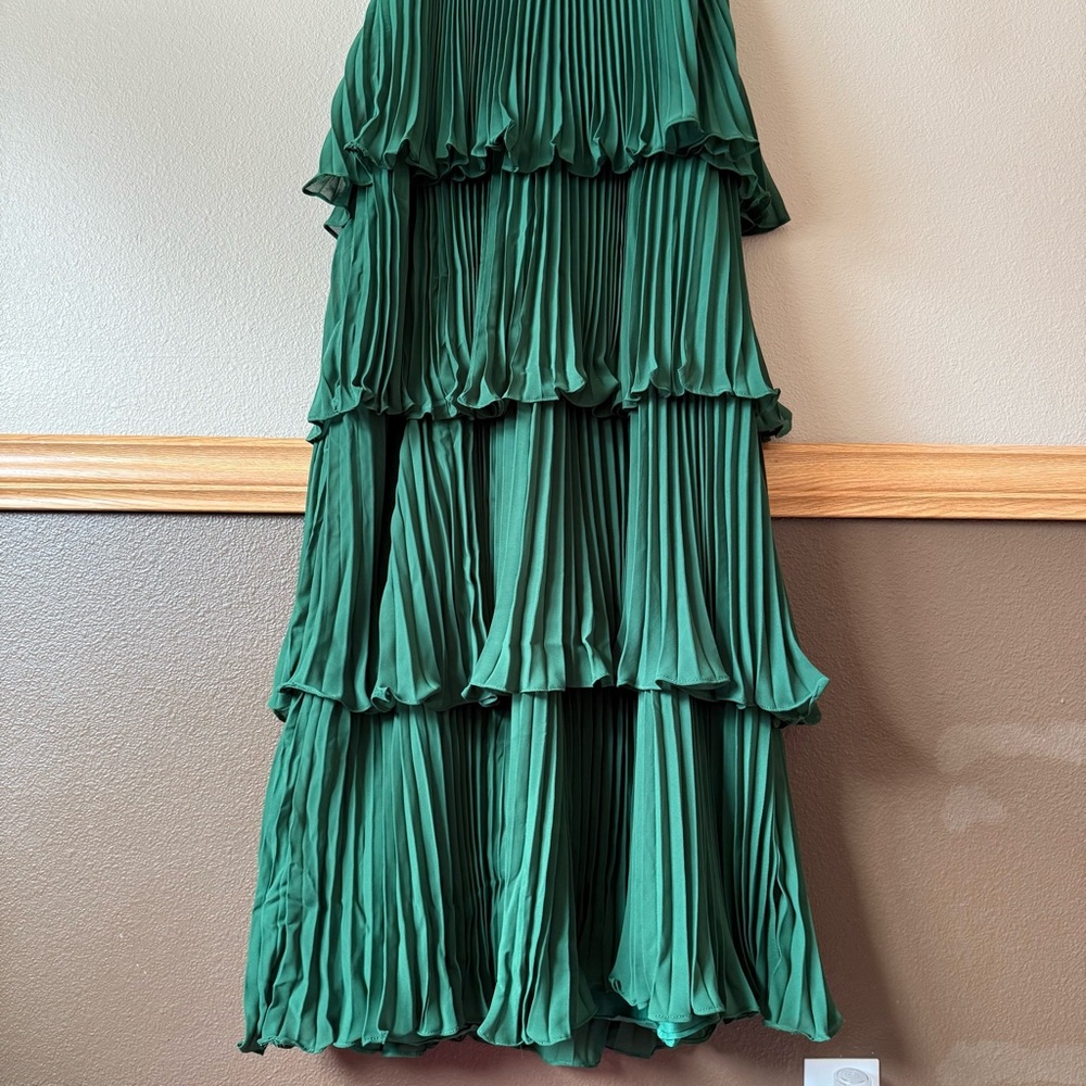 KissProm khalani emerald green ruffle multi layer long prom dress - Picture 5 of 14